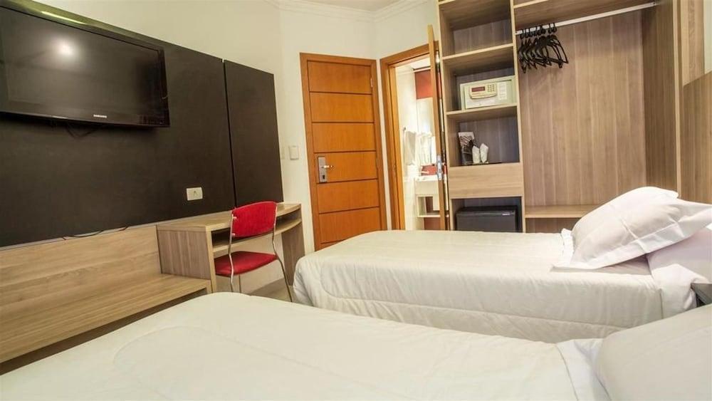 Atlantico Golden Hotel Santos (Sao Paulo)